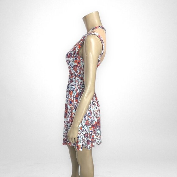 ASTR Medium Sleeveless Floral Skater Dress Summer Casual - Picture 2 of 8